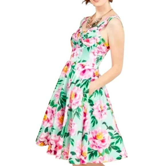 Modcloth Dresses & Skirts - Modcloth Elegance My Way Fit & Flare Swing Dress -Pink Green Floral Print- Large